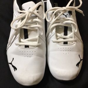 White PUMA Lace-Up Sneakers Running Shoes Sz 10 Low Top Logo Men's